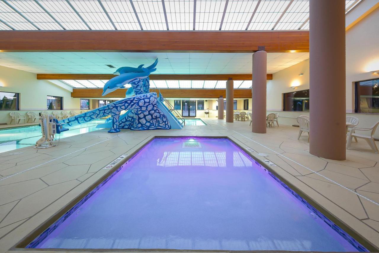 Grand Marquis Waterpark Hotel & Suites Wisconsin Dells Exterior foto
