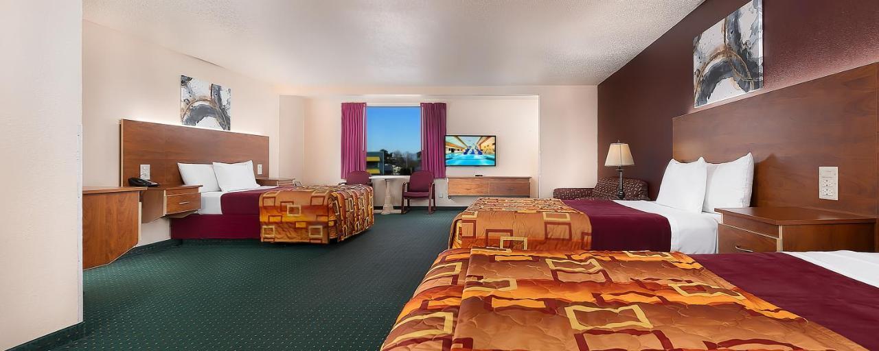 Grand Marquis Waterpark Hotel & Suites Wisconsin Dells Exterior foto